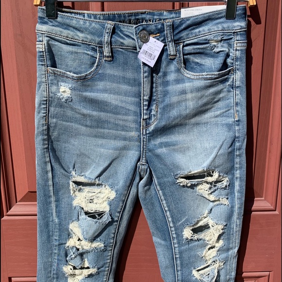 American Eagle Outfitters Denim - NEW with tags! American Eagle High-Rise Jegging